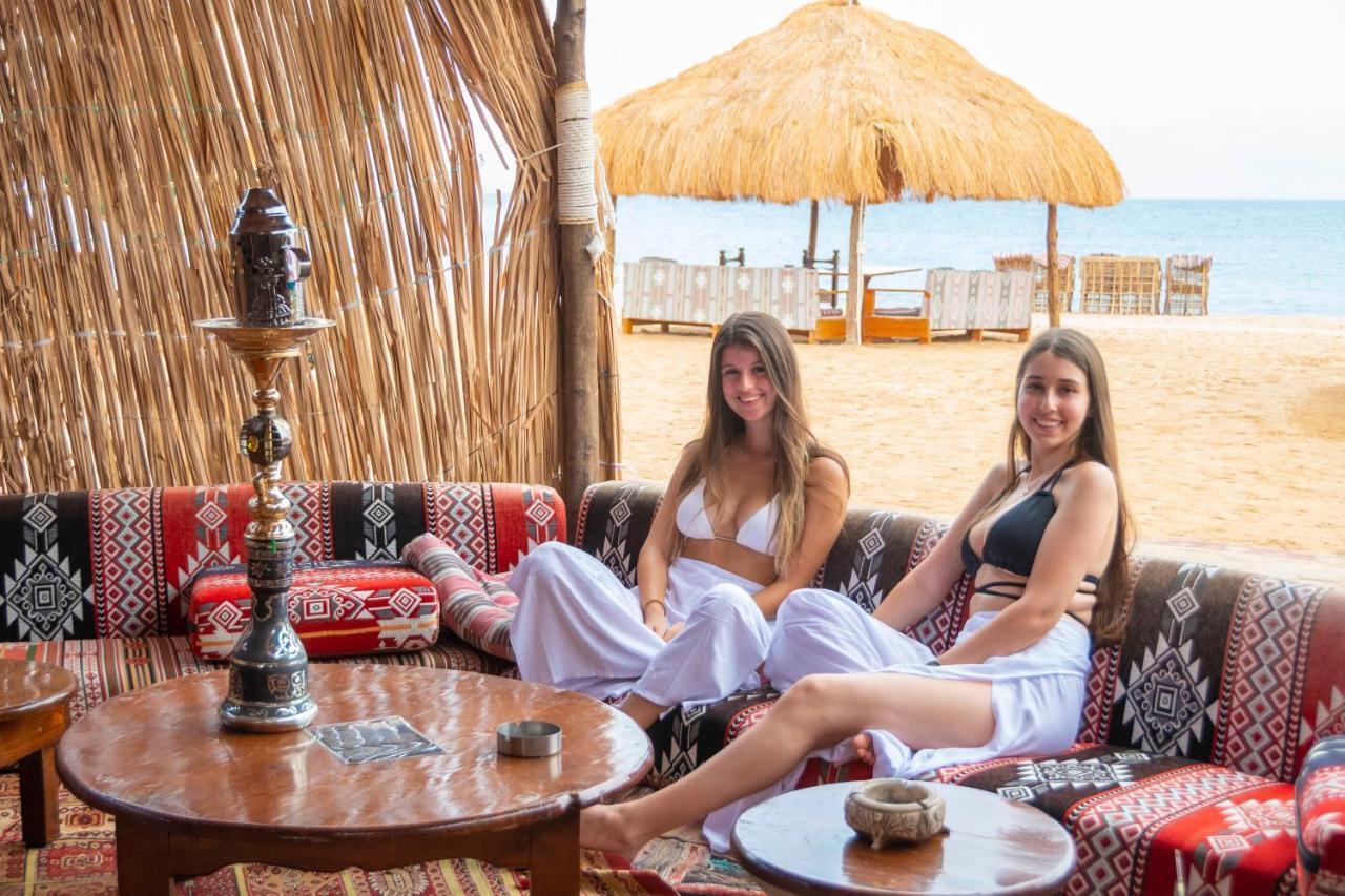 Club Resort 4*