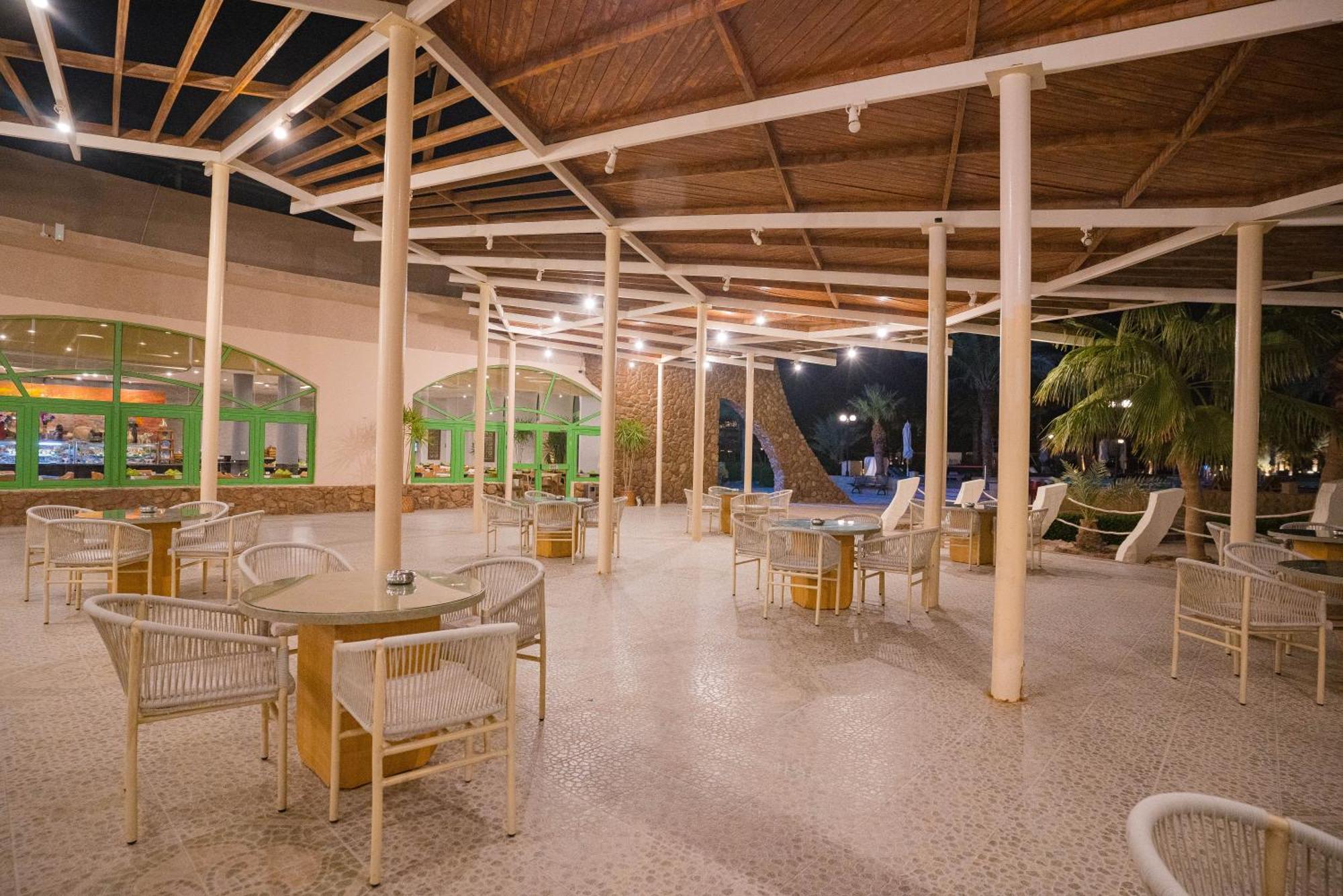 Club Resort