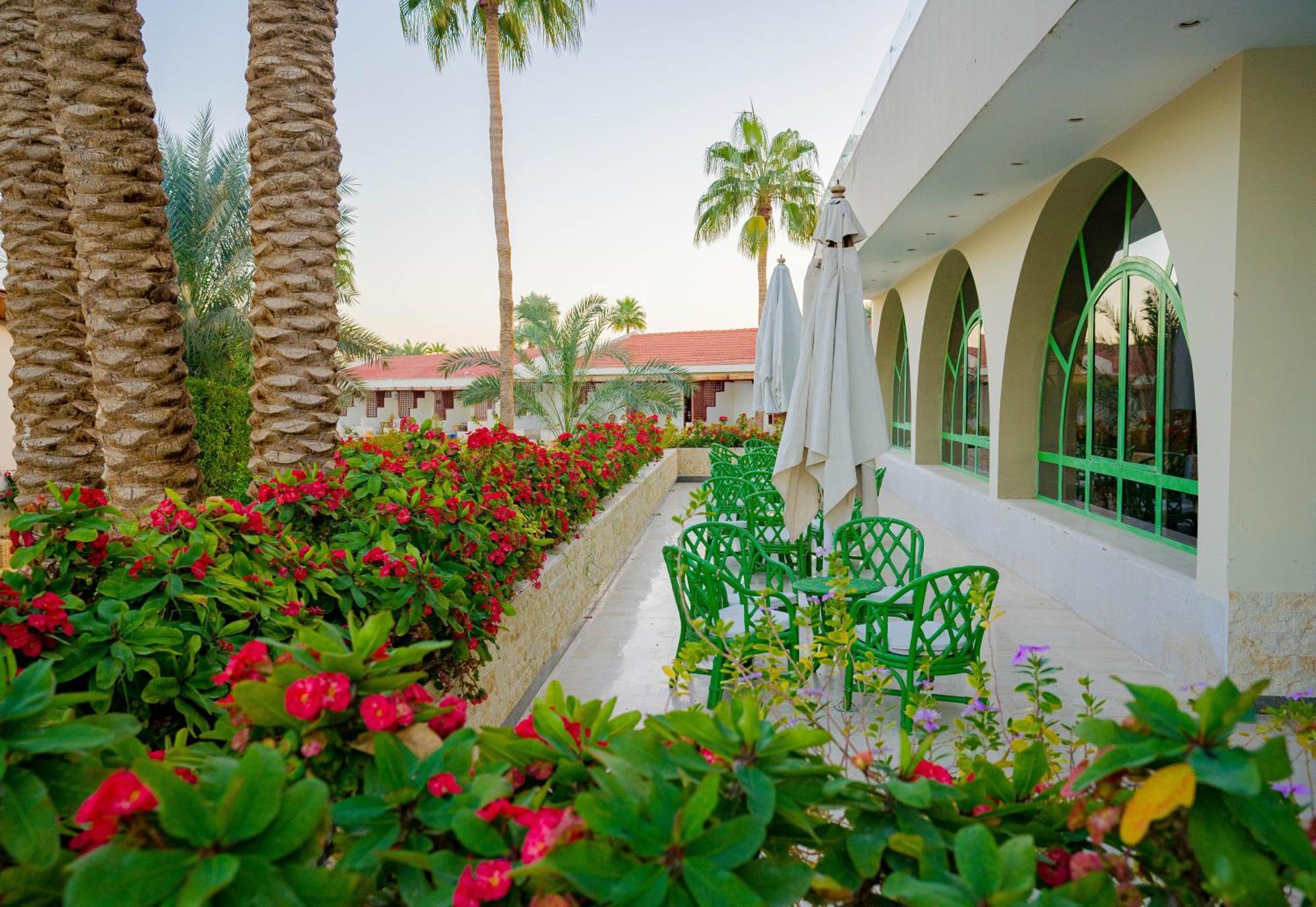 Resort Club
